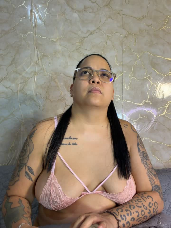 naughtylesbians__ recorded show